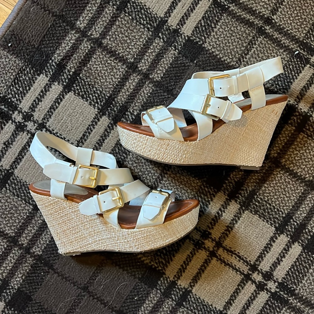 Size 6 wedges